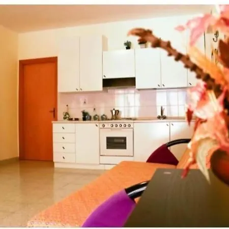 Casa Vacanze Amici Dell' Etna Giardini Naxos Exterior photo